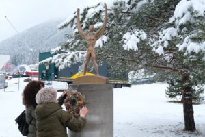 Ceremonii oficiale pentru Jan Palach al României | MyTex.ro