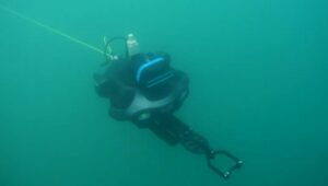 Dronă subacvatică de ultimă generație | MyTex.ro