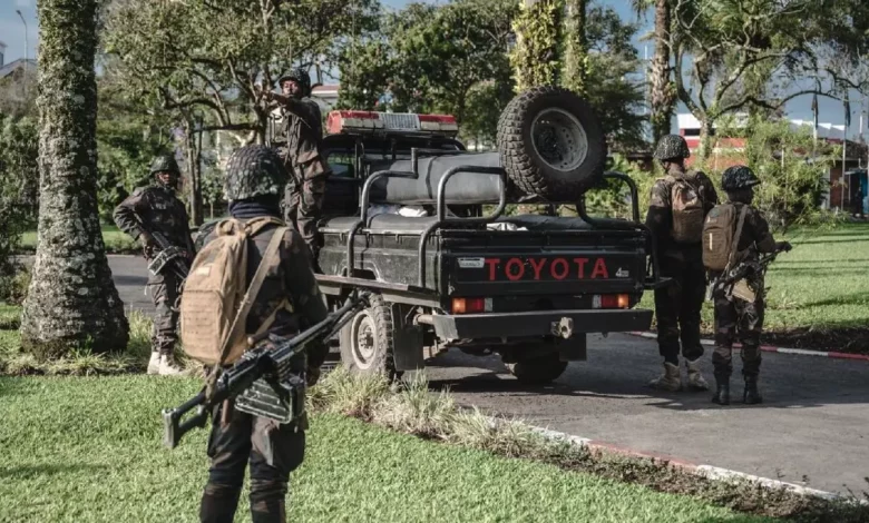 Șapte militari care erau trecuți în concediu pentru creșterea copilului au mers ca mercenari în Congo / MApN sesizează Parchetul Militar 3 Militari | MyTex.ro