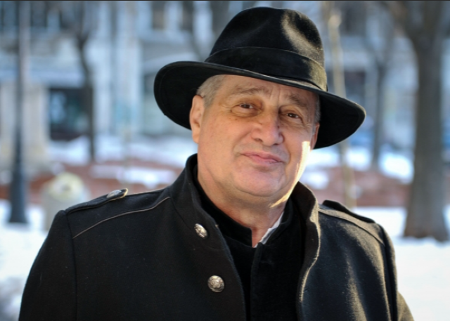 Mircea Dinescu anunţă că va cere despăgubiri morale de un milion de euro de la Ponta 3 Mircea Dinescu | MyTex.ro