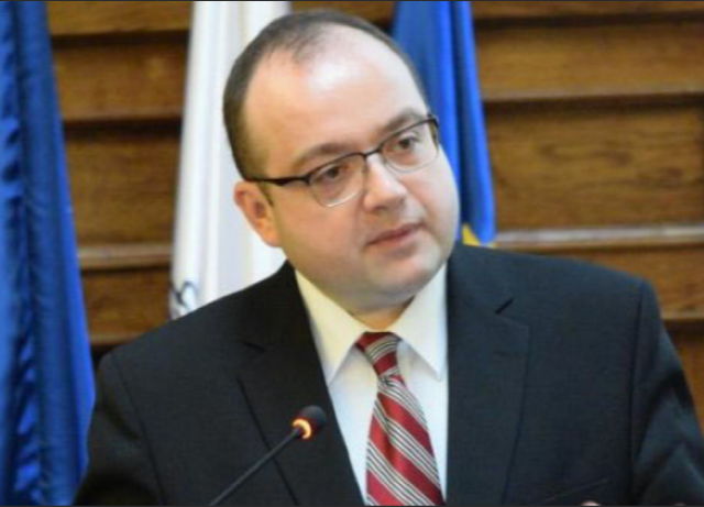 Valentin Naumescu, despre turul 2 al prezidenţialelor 3 Valentin Naumescu | MyTex.ro