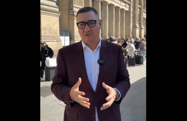 Ponta şi Simion, schimb de replici pe Facebook 3 Ponta şi Simion | MyTex.ro