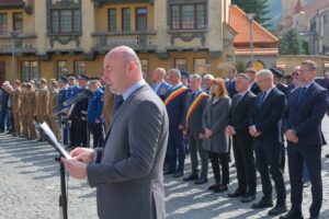 Onor pentru Tricolor | MyTex.ro