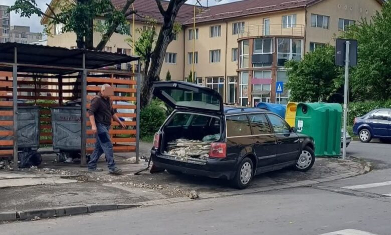 Brașovean prins în timp ce arunca moloz lângă o boxă pentru deșeuri menajere. Ce amendă i-a dat Poliția Locală 3 Brașovean | MyTex.ro