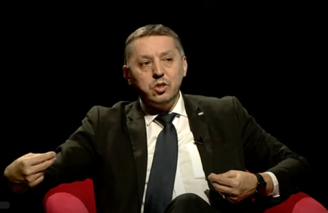 Daniel David | MyTex.ro