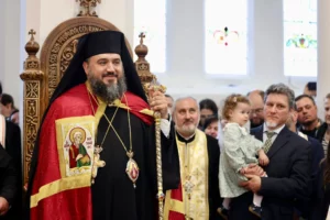 A fost întronizat primul Arhiepiscop Ortodox Român | MyTex.ro