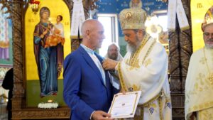 Doi arhierei | MyTex.ro