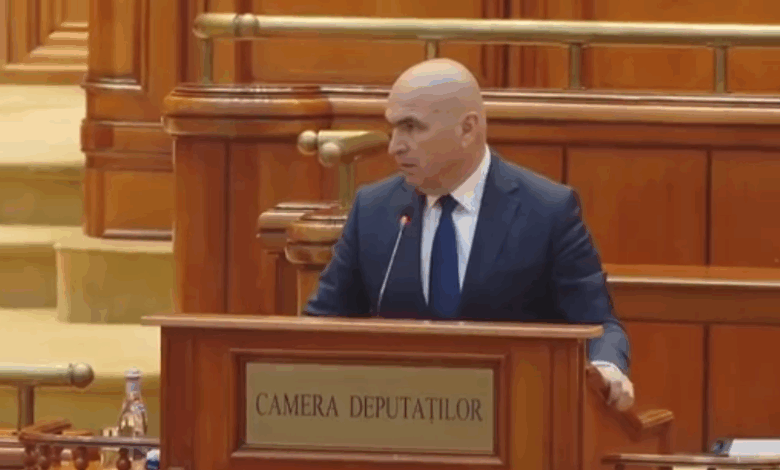 Programul de guvernare, criticat dur de un cunoscut analist economic / Premierul Bolojan, comparat cu Don Quijote 3 Programul de guvernare | MyTex.ro