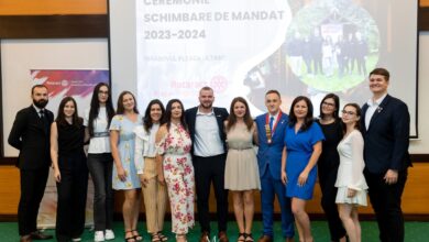 Fiul și nepoata lui Charlie Chaplin | MyTex.ro