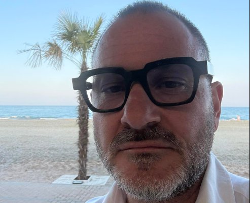 Horia Constantinescu - control în barul lui Bobiță din Las Fierbinți 5 Horia Constantinescu | MyTex.ro