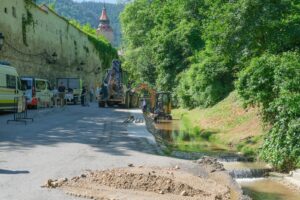 Pârâul Graft intră în etapa finală de decolmatare | MyTex.ro