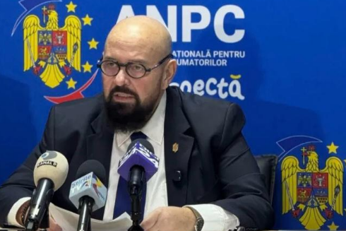 Sfatul lui Piedone înainte de eliminarea plafonării prețurilor la energia electrică 3 Sfatul lui Piedone | MyTex.ro