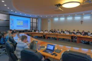 Workshop cu liceeni la Primăria Brașov | MyTex.ro