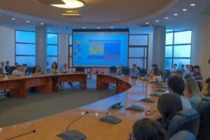 Workshop cu liceeni la Primăria Brașov | MyTex.ro