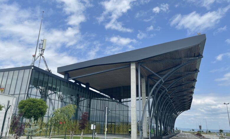 Șeful Aeroportului Brașov | MyTex.ro