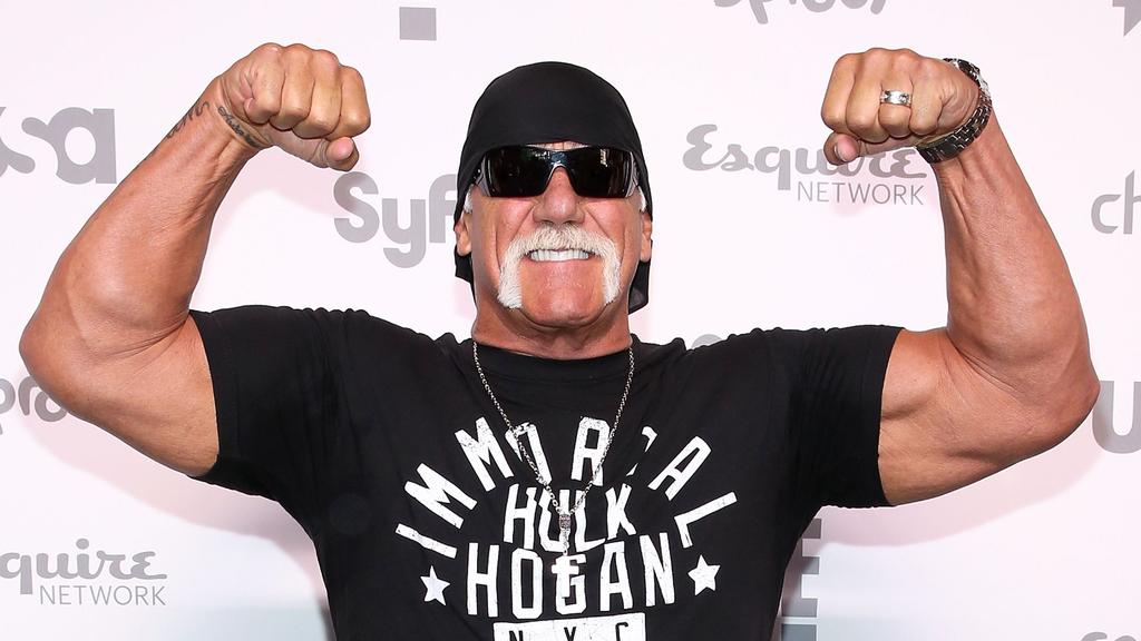 A murit Hulk Hogan