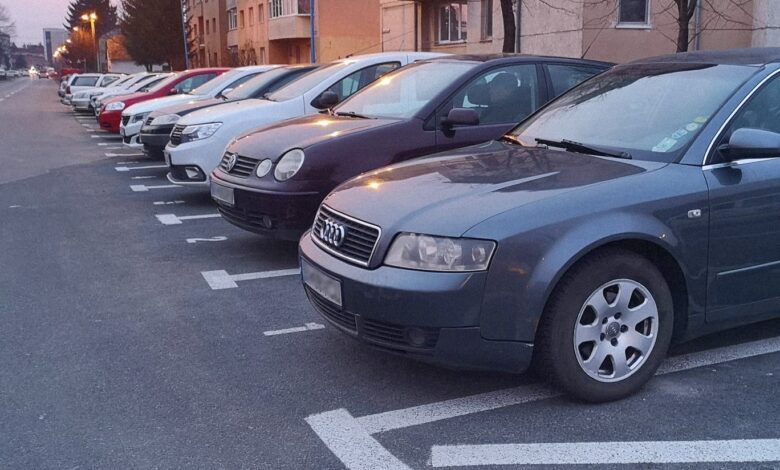 3.500 lei pentru un loc de parcare / Brașovenii acuză „manevre” 3 3.500 lei pentru un loc de parcare | MyTex.ro