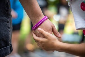 Ajungem MARI Brașov caută 25 de voluntari care să devină prietenii copiilor instituționalizați | MyTex.ro