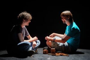 Ajungem MARI Brașov caută 25 de voluntari care să devină prietenii copiilor instituționalizați | MyTex.ro
