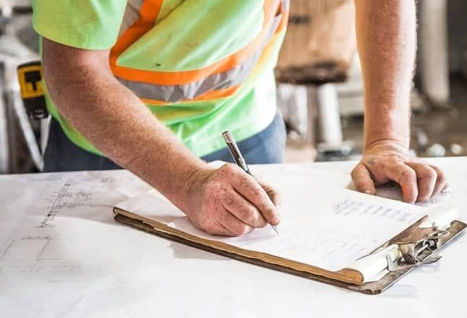 Număr dublu de autorizații de construire la Brașov / Suprafața utilă a locuințelor, la jumătate 3 Număr dublu de autorizații de construire la Brașov | MyTex.ro
