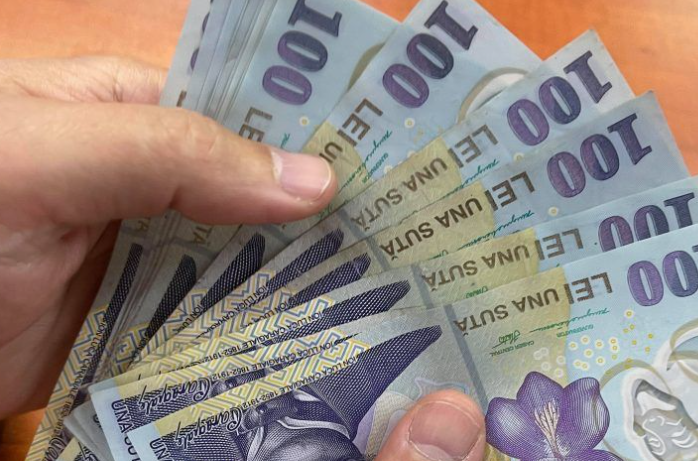 6 din 10 angajați trăiesc cu sub 4.100 lei net 3 6 din 10 angajați trăiesc cu sub 4.100 lei net | MyTex.ro