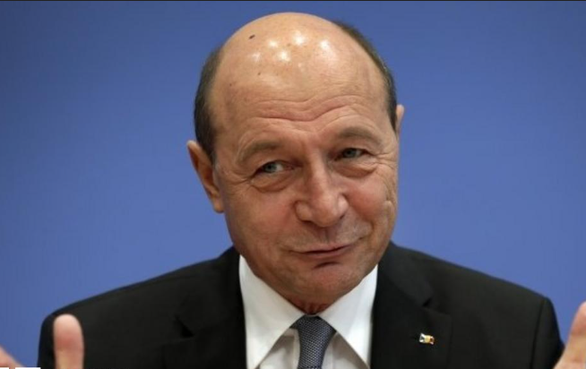 Traian Băsescu cere indemnizațiile pe ultimii trei ani 3 Traian Băsescu cere indemnizațiile pe ultimii trei ani | MyTex.ro