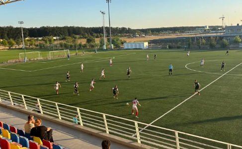 CSM Săcele, început bun în Liga 3 / Primarul Virgil Popa e alături de echipă 3 CSM Săcele | MyTex.ro