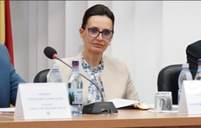 Șefa CSM: Pensia de 11.000 de lei este mică 3 Pensia de 11.000 de lei este mică | MyTex.ro