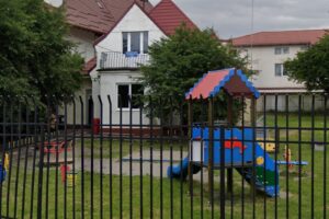 Investiții în extinderea unei grădinițe din Brașov | MyTex.ro
