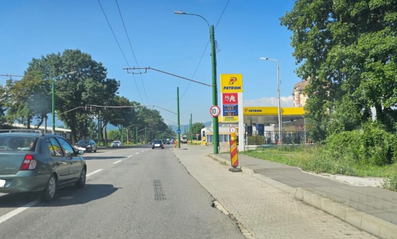 Cât costă benzina şi motorina începând de astăzi. Ieri, cozi la benzinării în Braşov 5 Cât costă benzina şi motorina