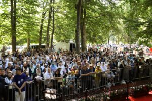 Sfântul Serafim cel Răbdător de la Sâmbăta de Sus a fost canonizat | MyTex.ro