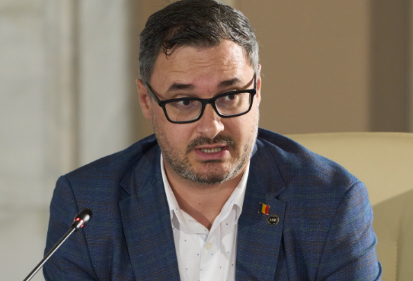 Dan Tănasă - deputat AUR de Braşov - susţine că energia electrică ar trebui dată (aproape) gratis 3 Dan Tănasă | MyTex.ro
