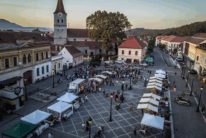 S-a deschis sezonul târgurilor la Râșnov | MyTex.ro