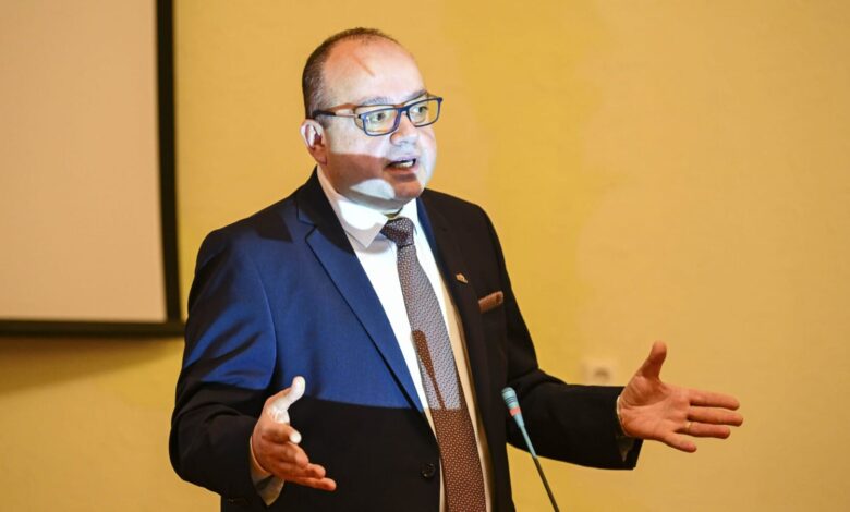 Este o iluzie să credem că „istoria va judeca" 3 Este o iluzie | MyTex.ro