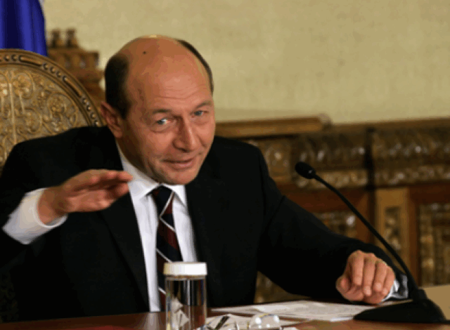Putin şi ai lui pot fi la graniţa României | MyTex.ro