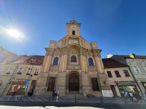 Primăria Brașov vrea să restaureze Biserica Catolică de pe strada Mureșenilor | MyTex.ro