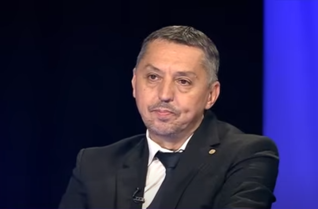 Elevii şi studenţii şi-ar putea primi bursele înapoi | MyTex.ro