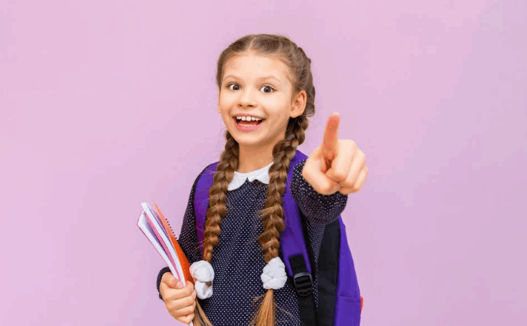 Haine de școală cu personalitate: idei de ținute pentru copii expresivi 3 | MyTex.ro