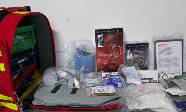 Truse - rucsac intră în dotarea salvamontiștilor din județul Brașov 3 truse | MyTex.ro