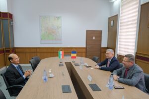 Noul ambasador al Indiei | MyTex.ro