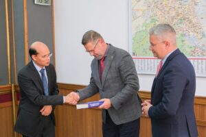Noul ambasador al Indiei | MyTex.ro
