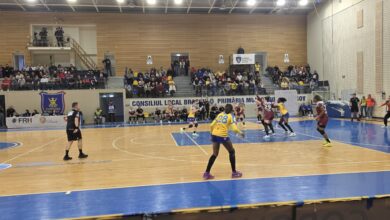Corona Braşov, primul pas greşit în Liga Florilor. 25-26 cu Rapid, după un final dramatic 5 Corona Braşov