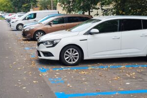 Încep licitațiile pentru parcările din Tractorul | MyTex.ro