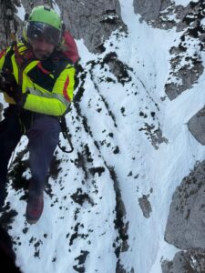 Update. Turist decedat sub privirile fratelui și nepotului, în Piatra Craiului... Salvamontistul Ciprian Lolu, șocat de „avalanșa" de tragedii: „Este cel mai prost moment de a te bucura de munte" 18 turist | MyTex.ro