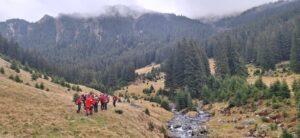 Salvamontiștii din Sibiu și Argeș intervin pentru recuperarea trupurilor a 3 turiști morți în Munții Făgăraș 1 salvamontiștii | MyTex.ro