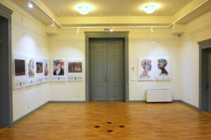 Her Art Story | MyTex.ro