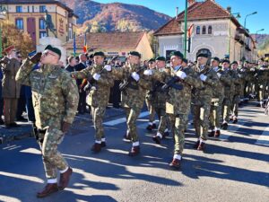 Ziua Armatei României, sărbătorită la Brașov 13 Ziua Armatei României | MyTex.ro