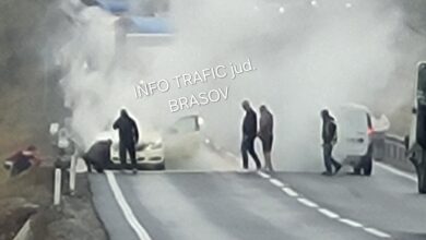Un autoturism a luat foc pe DN 1, în județul Brașov! 17 Râșnov | MyTex.ro