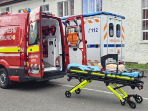 Autospeciale noi la Ambulanță și la ISU Brașov 3 Autospeciale | MyTex.ro