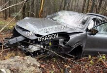 Brașov - Autoturism ieșit în decor, pe Drumul Poienii 5 Bărbat | MyTex.ro